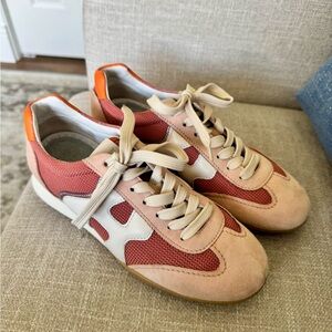Hogan Women's Sneakers in Red and Beige